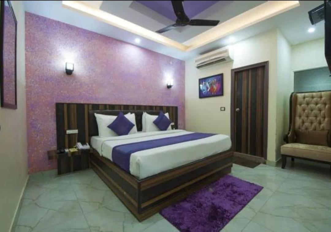 Hotel Airport Inn Near Delhi Airport New Delhi Exteriör bild